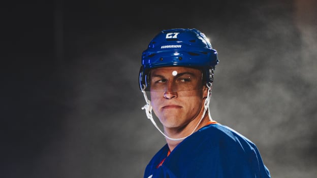 20250917_MEDIADAY_JOHNSTON-09