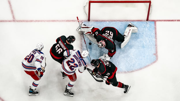 250412_CARvsNYR_CC908061