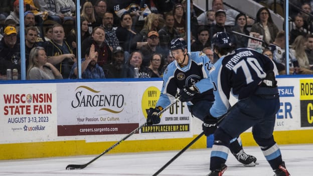 Calder Cup Playoffs Game One: Stars vs. Ads