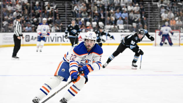 Edmonton Oilers v Utah Mammoth