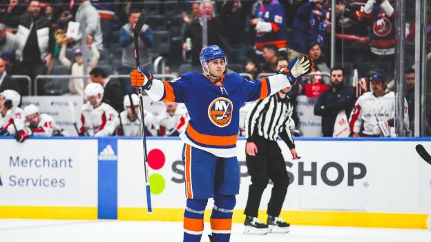 UBS Postgame Photos: Capitals 4, Islanders 1