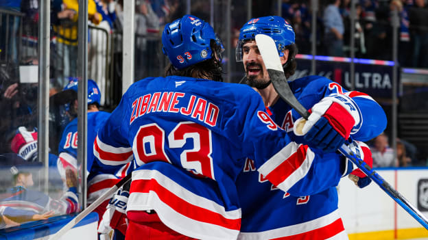 Vancouver Canucks v New York Rangers