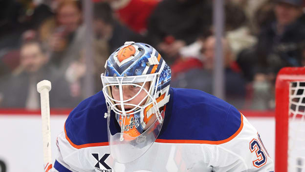 Edmonton Oilers v Chicago Blackhawks