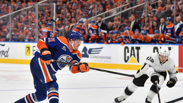 776312032_AD092_Kings_v_Oilers