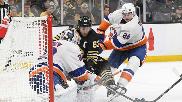 UBS Postgame Photos: Bruins 5, Islanders 2