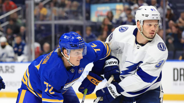 18060895_Tampa_Bay_Lightning_v_Buffalo_Sabres_Andrew_Taylor_(Greenfly)_20231018_024608