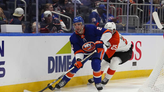 PHOTOS: Islanders 4, Flyers 3