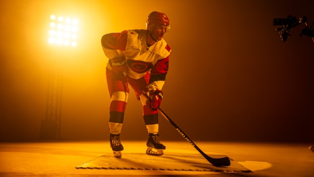 250806_Creative_Away_Jersey_Photoshoot_Stage_Svechnikov_16