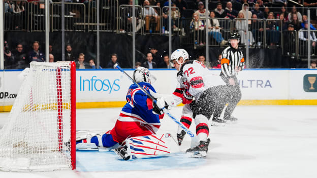 New Jersey Devils v New York Rangers