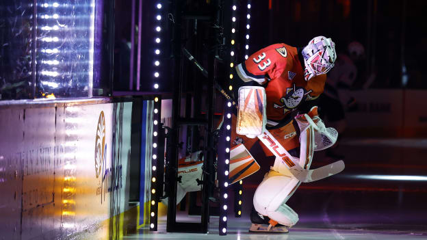 0a11a019-8dc5-448f-bca7-77a052c684bd12042025__Utah_Mammoth_v_Anaheim_Ducks__Ronald_Martinez