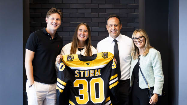 06-10-2025_DLE_Marco Sturm Press Conference + TD Garden Visit74