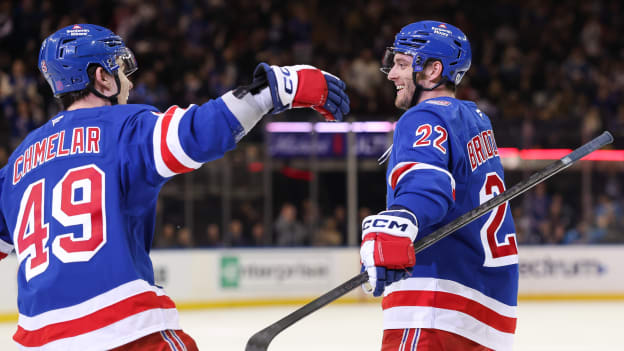 Chicago Blackhawks v New York Rangers