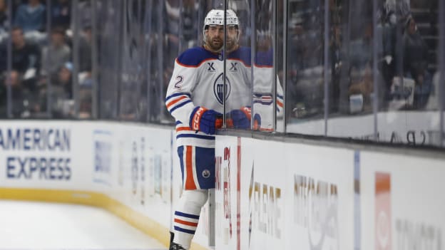 Edmonton Oilers v Utah Mammoth