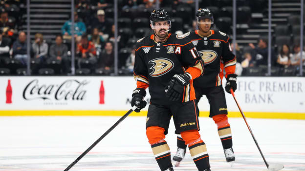 2023-24_0927_Ducks_Sharks_31