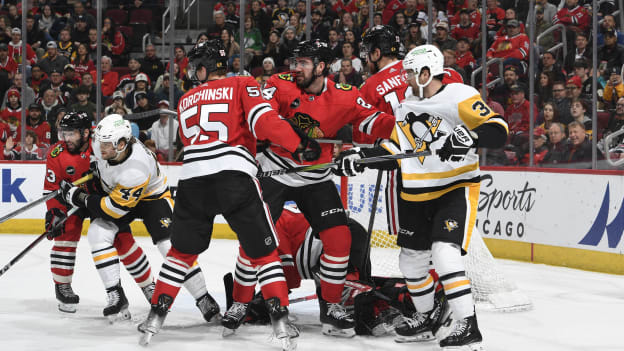 Pittsburgh Penguins v Chicago Blackhawks