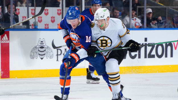 UBS Postgame Photos: Islanders 5, Bruins 1