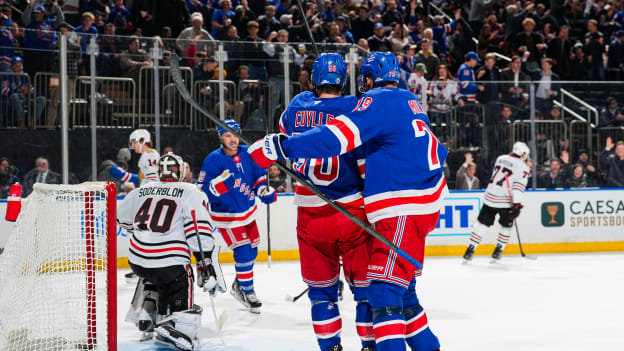 Chicago Blackhawks v New York Rangers