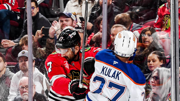 Edmonton Oilers v Chicago Blackhawks