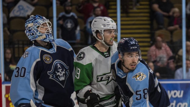 Calder Cup Playoffs Game One: Stars vs. Ads