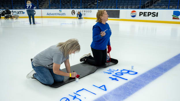 paint_the_ice-60