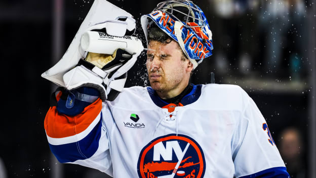 20251108_NYR_NYI_P2_GENERAL-15-2