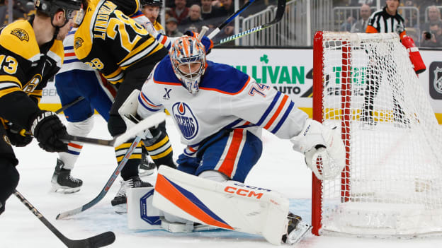 Edmonton Oilers v Boston Bruins