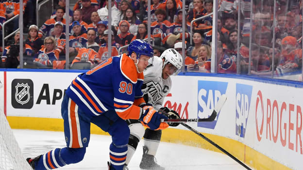 776312032_AD091_Kings_v_Oilers