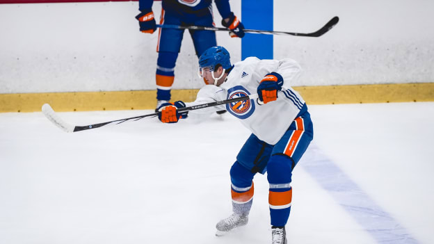 Photos: Islanders Morning Skate Dec. 5, 2023