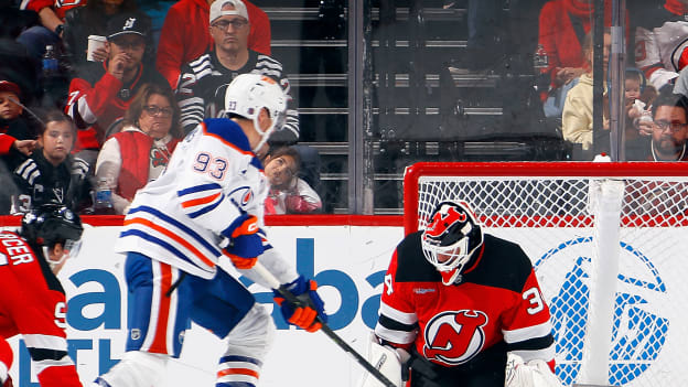 Edmonton Oilers v New Jersey Devils