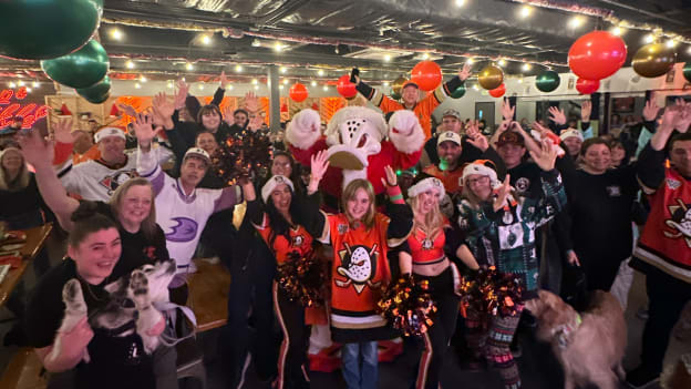 28094504_Alex_Schmitten_20241224_041627