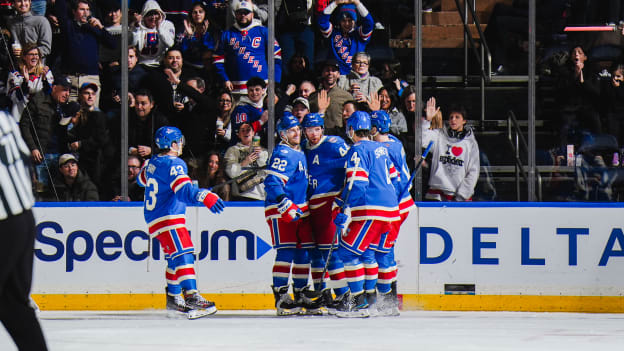 Toronto Maple Leafs v New York Rangers