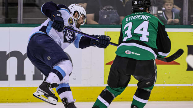 Calder Cup Playoffs Game Four: Ads at Stars