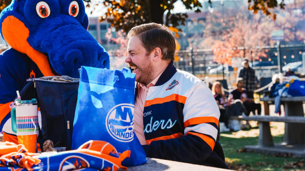 PHOTOS: Season Ticket Member Watch Party at The Park