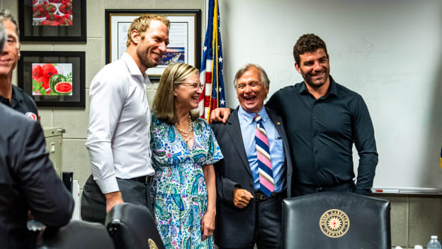 260623_StanleyCupVisit_NCSenateHouse_JL209023