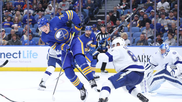 18060888_Tampa_Bay_Lightning_v_Buffalo_Sabres_Andrew_Taylor_(Greenfly)_20231018_024607