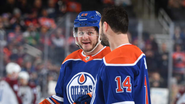 GALLERY: Oilers vs. Avalanche
