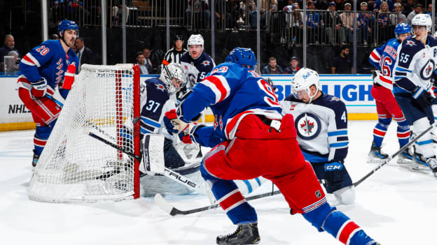 Winnipeg Jets v New York Rangers