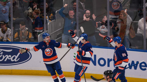 UBS Postgame Photos: Islanders 4, Penguins 3 SO