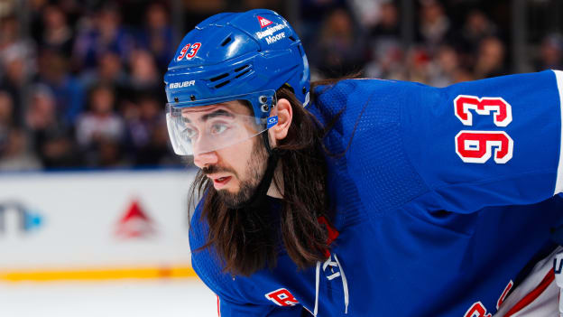 Chicago Blackhawks v New York Rangers