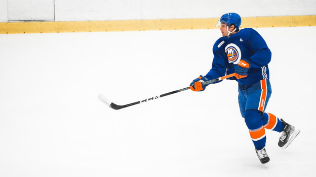 PHOTOS: Islanders Practice Dec. 6