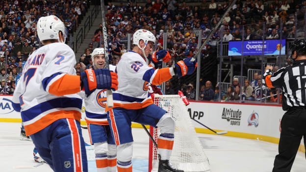 UBS Postgame Photos: Islanders 6, Avalanche 2