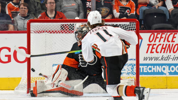 18279500_Anaheim_Ducks_v_Philadelphia_Flyers_Andrew_Taylor_(Greenfly)_20231028_194007