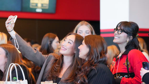 20251016 v SEA AC 113