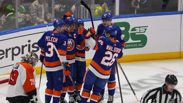 UBS Postgame Photos: Islanders 3, Flyers 2