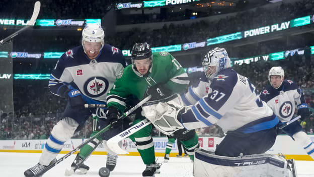 Three things - Jets fall behind early