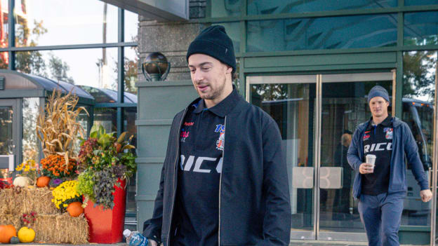 20251021_henrique_shirts-09