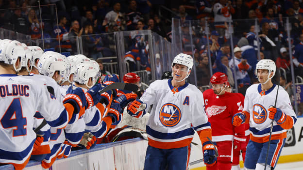 UBS Postgame Photos: Red Wings 4, Islanders 3 OT