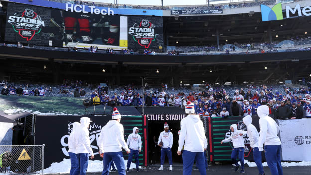 2024 Navy Federal Credit Union Stadium Series - Warm Ups