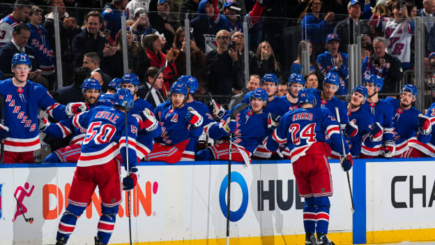 Montreal Canadiens v New York Rangers