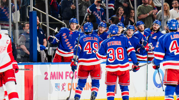 Detroit Red Wings v New York Rangers